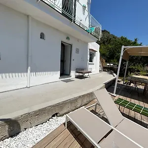https://tenuta-cavaliere.hotels-amalfi.com